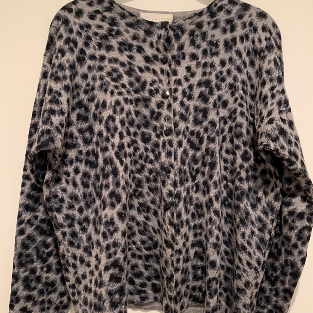 DON CASTER Sweater